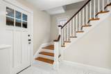 567 Winthrop St - Photo 3