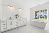 14 Liana Street - Photo 32