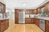 240 Meadow Wood Dr - Photo 11