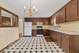 17 Brewster Dr - Photo 8