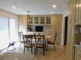 621 Marshall St - Photo 2