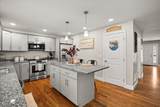 738 Hicks St - Photo 14