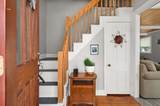 34 Basset Street - Photo 5
