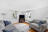 18 Tyler St - Photo 2
