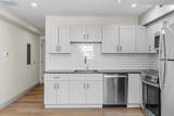 160 Seabury St - Photo 5