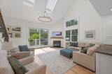 4 Talbot Lane - Photo 8