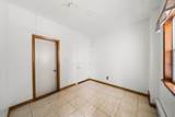 952 Bridge St - Photo 14
