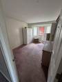 70 Saint James - Photo 18
