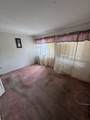 70 Saint James - Photo 2