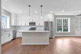 8 Weber Farm Road - Photo 4