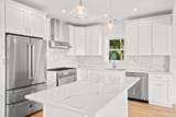8 Leyden Ave - Photo 6