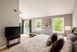 1559 Bay St - Photo 13