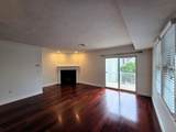242 Bunker Hill St - Photo 5