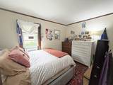 250-252 Robbins St - Photo 10