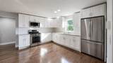 15 Leedsville St - Photo 2