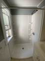 11 Vine - Photo 13