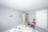 18 Craftsman - Photo 20