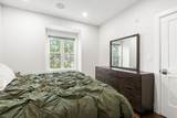 582 E Broadway - Photo 16