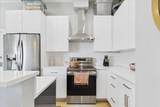 60 Cross Street E - Photo 16