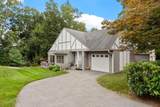 1 Victoria Dr - Photo 1