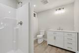 35R Poquanticut Ave - Photo 21