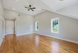35R Poquanticut Ave - Photo 25
