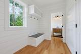 37L Poquanticut Ave - Photo 18