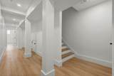 151 Townsend - Photo 14