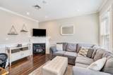 176 Bowen St - Photo 1