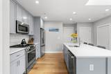 10-16 Everett St - Photo 9