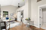 20 Plain St - Photo 16