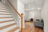 709 Belmont St - Photo 7