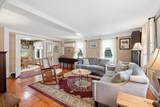 1070 Main Street - Photo 8
