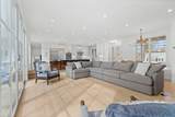 110 Berkley Street - Photo 12
