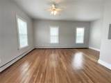 1 Cedar Sq - Photo 2