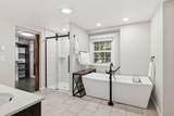 218 Heatherstone Rd - Photo 24