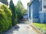 152 Holbrook Rd - Photo 3