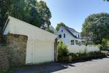 1 Wakefield Avenue - Photo 4