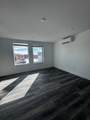 585 Essex St - Photo 4
