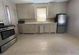 16 Robinson St - Photo 3