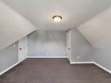 660 Pleasant St - Photo 35