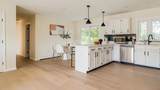 35 Alison Way - Photo 4