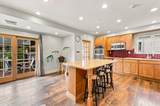 70 Hovey St - Photo 5