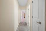 81 Nicholas Dr - Photo 32