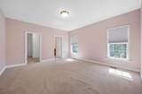 81 Nicholas Dr - Photo 35