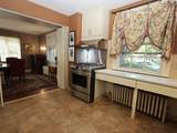 112 Russell St - Photo 12