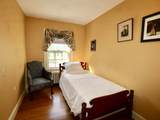 112 Russell St - Photo 23