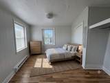 1076 Washington - Photo 3