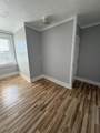 1076 Washington - Photo 4