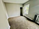 32 Woodford Street - Photo 11